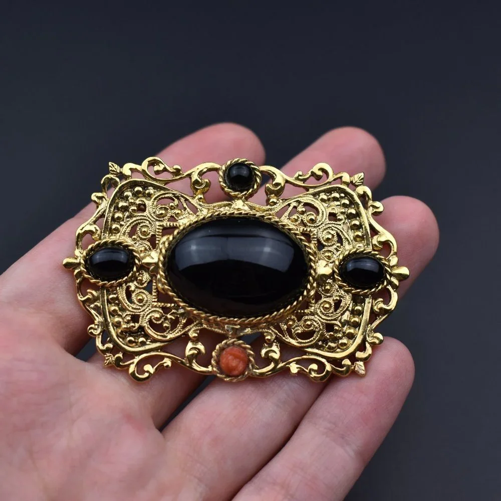 N/A exquisite vintage